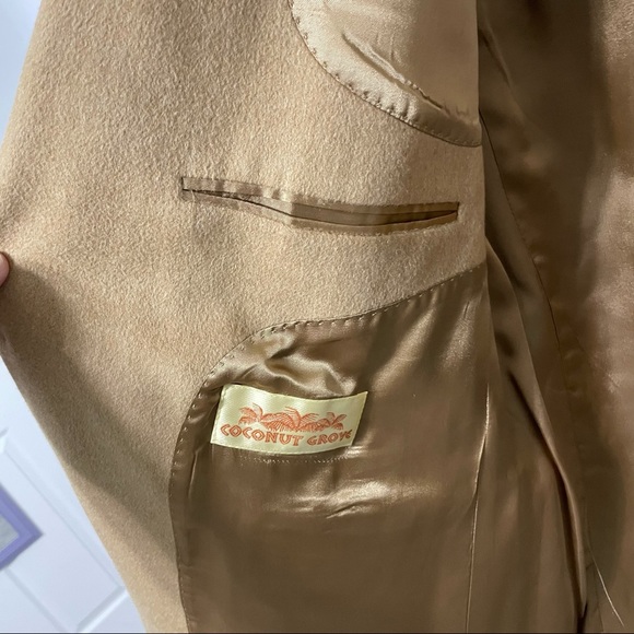 Coconut Grove Camel Hair Suit Jacket - Picture 6 of 7